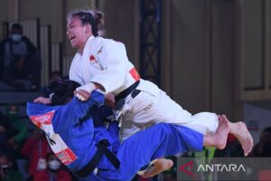 Atlet judo Maharani jadi pembawa bendera Indonesia di Olimpiade Paris