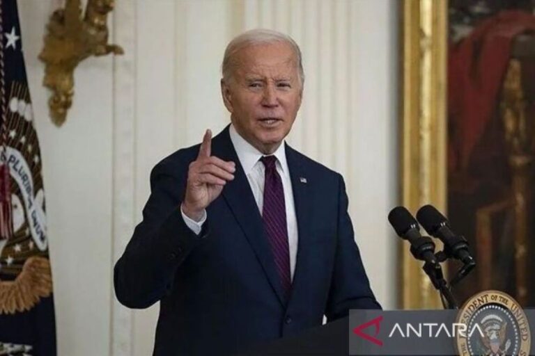 Biden akan bertemu Zelenskyy pada KTT NATO di Washington