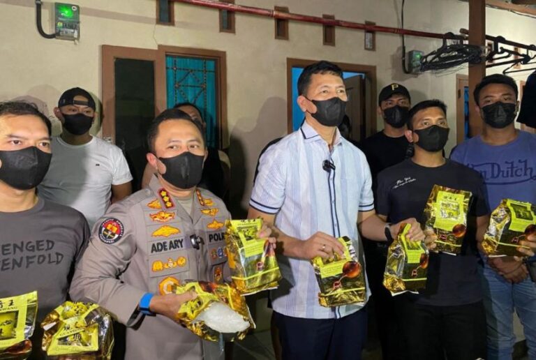 Gerebek Kontrakan Narkoba di Tangerang, Polisi: Dua Tersangka Pernah 3 Kali Dipenjara