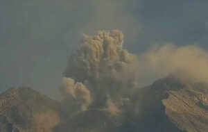 Gunung Semeru Kembali Erupsi, 12 Jam Terakhir Alami 87 Kali Gempa Letusan