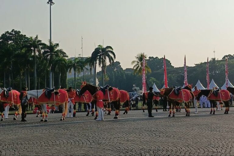 783 Personel Dikerahkan Amankan Kirab Bendera Pusaka dari Monas ke Bandara Halim