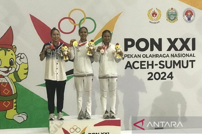 Ameera Rajmajanni Hariadi raih medali emas di senam artistik PON 2024