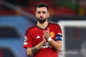 Bruno Fernandes resmi perpanjang kontrak dengan MU hingga 2027