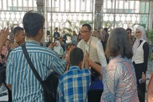 Curhatan Haru Penyandang Disabilitas saat Temui Ridwan Kamil