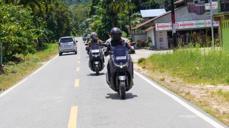 Dari Pontianak ke Sambas: Menaklukkan Tantangan Borneo dengan Yamaha Nmax Turbo