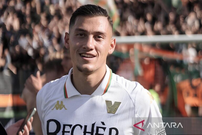 Debut Jay Idzes warnai usaha Venezia curi poin dari Fiorentina