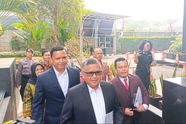 Jadi Saksi Kasus DJKA, Hasto Penuhi Panggilan KPK