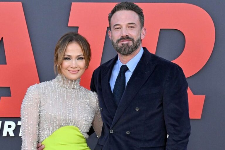 Jennifer Lopez Gugat Cerai Ben Affleck setelah 2 Tahun Menikah