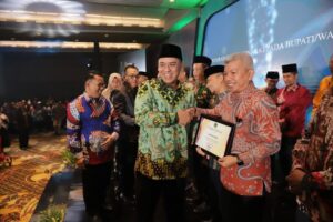 Kemenag Beri Penghargaan kepada 11 Penyuluh Agama Islam Terbaik 2024