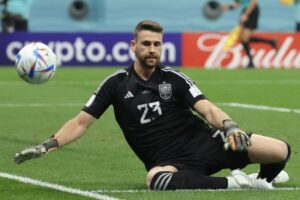 Kiper Timnas Spanyol Jalani Operasi Paska Piala Eropa 2024