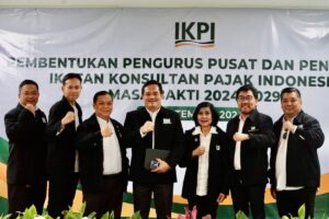 Konsultan pajak bentuk kepengurusan tingkat pusat