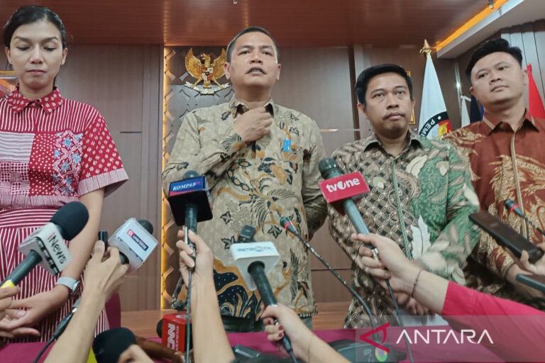 KPU DKI tetapkan Dharma-Kun penuhi syarat calon pasangan perseorangan