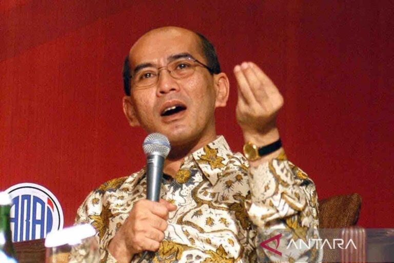 Mengenang Faisal Basri, sang ekonom senior pendiri Indef