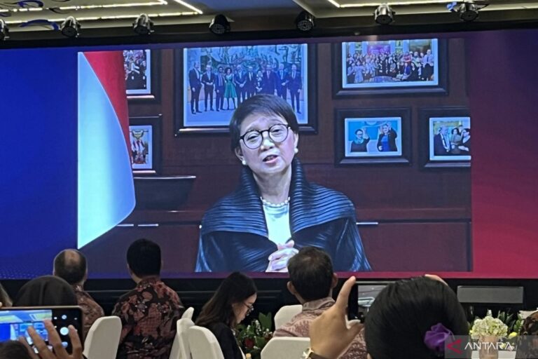 Menlu sebut peran diaspora penting sebagai agen perubahan nasional