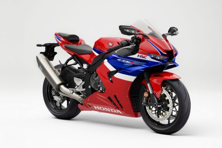 Motor Balap Honda CBR1000RR-R Fireblade Resmi Mengaspal di Indonesia, Ini Kisaran Harganya