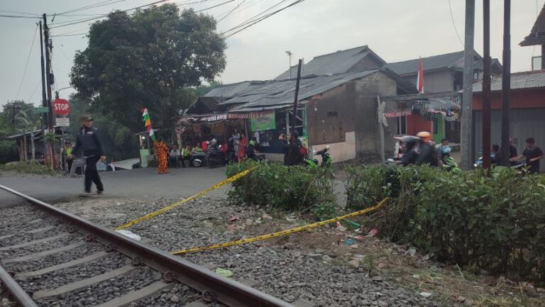 Motor Tertabrak KA Siliwangi di Sukabumi, 1 Tewas dan 1 Luka-luka