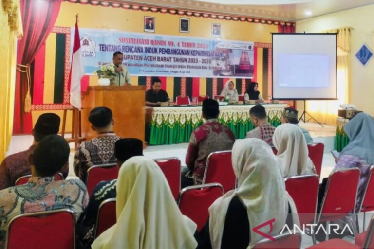 Pemkab Aceh Barat sosialisasi qanun induk pembangunan kepariwisataan