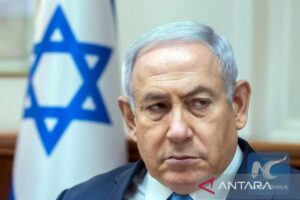 PM Netanyahu diminta mundur oleh oposisi, mantan PM