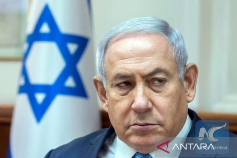 PM Netanyahu diminta mundur oleh oposisi, mantan PM