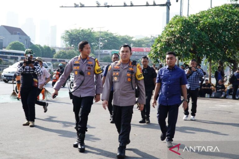 Polisi kerahkan 3.719 personel untuk jaga aksi di DPR/MPR RI