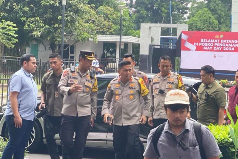 Respons Kapolda Metro Irjen Karyoto Dicap Tak Serius Tangani Kasus Firli Bahuri