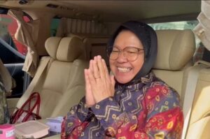 Risma Bakal Mundur dari Mensos, Jokowi: Ya Itu Lebih Baik