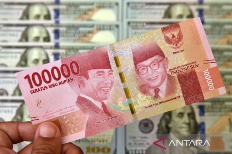 Rupiah naik jelang akhir pekan setelah rilis inflasi AS