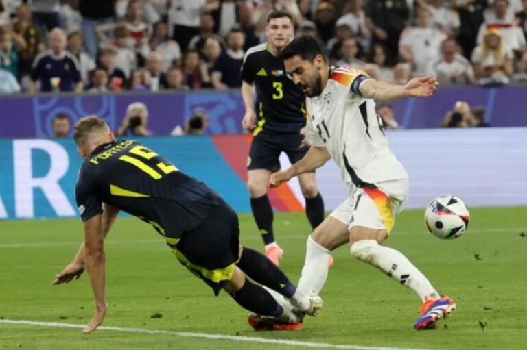 Tekel Horor Porteous ke Gundogan, Legenda Timnas Inggris: Itu Mengerikan