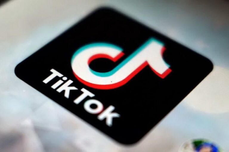 TikTok Hapus Akun Media Rusia, Kenapa?