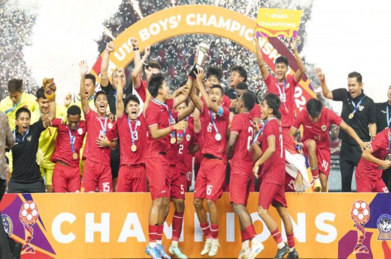 Trofi Piala AFF U-19 Motivasi Timnas Indonesia U-19 Lolos Kualifikasi Piala Asia U-20