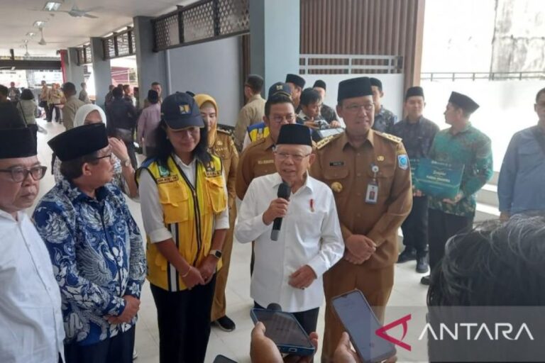 Wapres Ma’ruf Amin resmikan jalan di Bangka Selatan