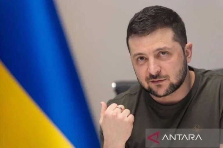 Zelenskyy siap tanda tangani pakta pertahanan di KTT Eropa di Inggris