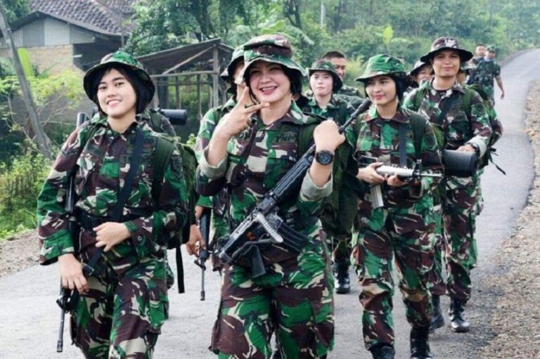 35 Jurusan D4-S1 Khusus Perempuan yang Banyak Dibutuhkan TNI 2024, Cek Daftarnya