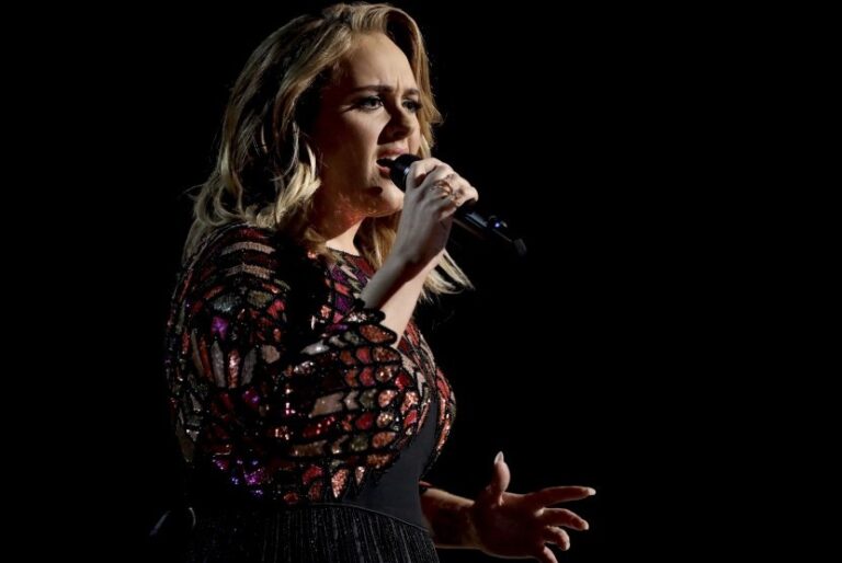 Adele Bakal Rehat dari Dunia Musik dalam Waktu Lama, Sampai Kapan?