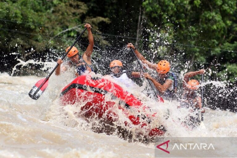 Arung jeram – Jabar dinobatkan jadi juara umum usai raih delapan emas