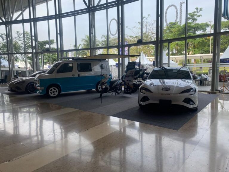 BYD Seal Performance Mobil Niaga Berfitur Unik Dikenalkan