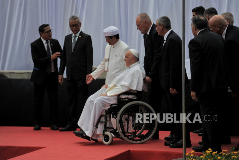 Dikunjungi Paus, Intip Kemegahan Masjid Istiqlal dan Terowongan Silaturahmi