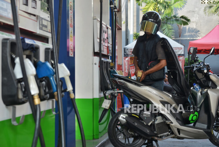 Ditanya QR Code oleh Petugas SPBU? Ini Cara Daftar BBM Subsidi Pertamina