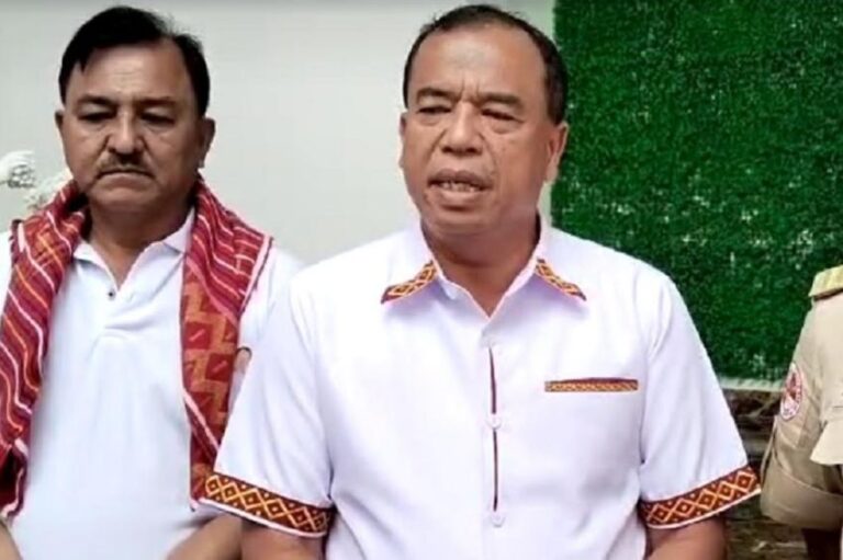 Diusung 7 Parpol, Antonius-Komando Janji Kerja Keras Menangi Pilkada Karo 2024