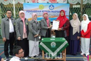 Dosen UMJ Laksanakan Pengabdian Masyarakat di SMP Muhammadiyah 36