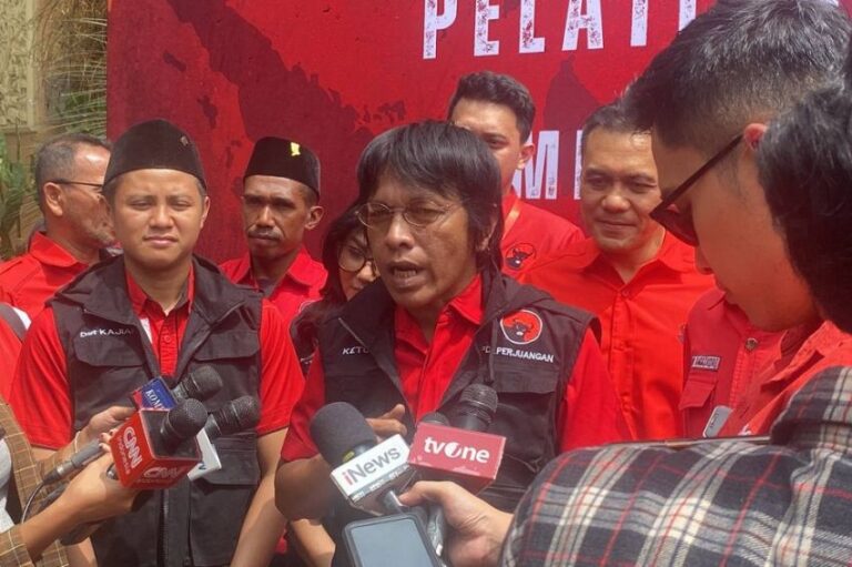 Gerindra Dukung Kapolda Jateng di Pilkada 2024, Adian: Berpeluang Abuse of Power