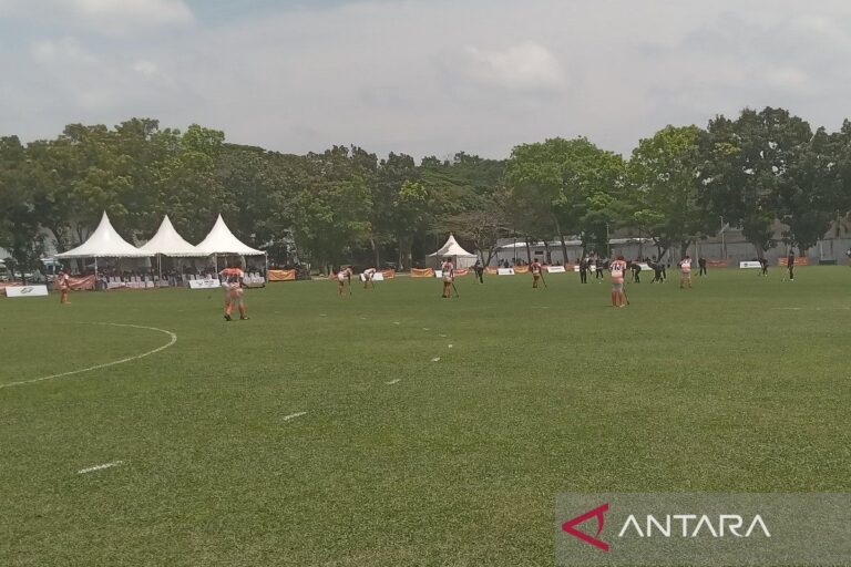 Hoki putri outdoor Jawa Barat tampil maksimal kalahkan Papua 2-0