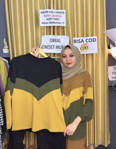 Intip Cerita Amel Queens, Ibu Rumah Tangga yang Sukses Jadi Kreator Fashion Shopee Live