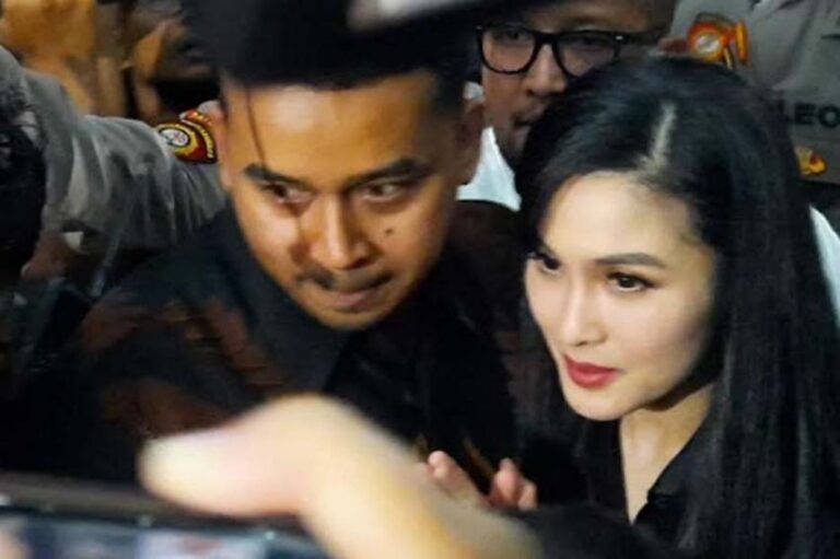 Jadi Saksi Harvey Moeis, Sandra Dewi Tantang Hakim Tanyakan Asal-muasal 141 Perhiasannya yang Disita Kejagung