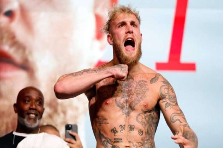 Jake Paul Sesumbar Pukul KO Mike Tyson di Ronde 8