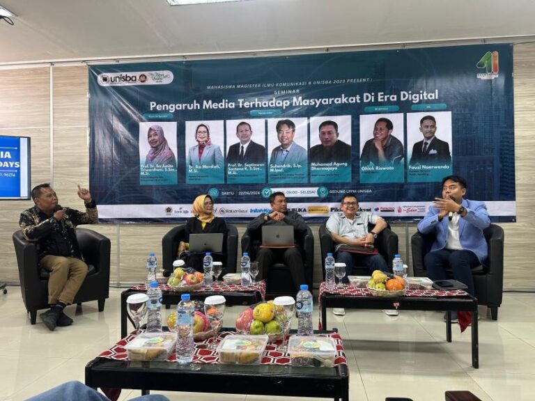 Jelang Pilkada Serentak 2024, Mikom Unisba Gelar Seminar Perangi Hoaks