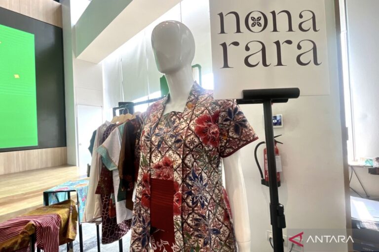 Jenama Nona Rara rangkul puluhan perajin batik