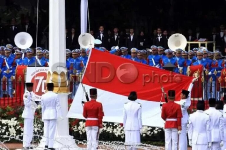 Jokowi dan Prabowo Upacara 17 Agustus di IKN, Maruf Amin dan Gibran di Istana Merdeka