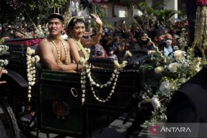 Kaesang-Erina sambut anak pertama Bebingah Sang Tansahayu