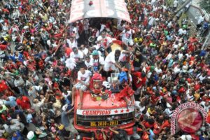 Kala trofi Liga Indonesia jatuh dipelukan Persipura Jayapura